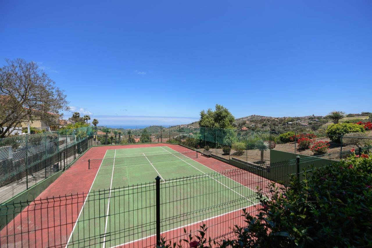 House With Cozy Garden Bbq And Free Parking Villa Santa Brígida Eksteriør bilde
